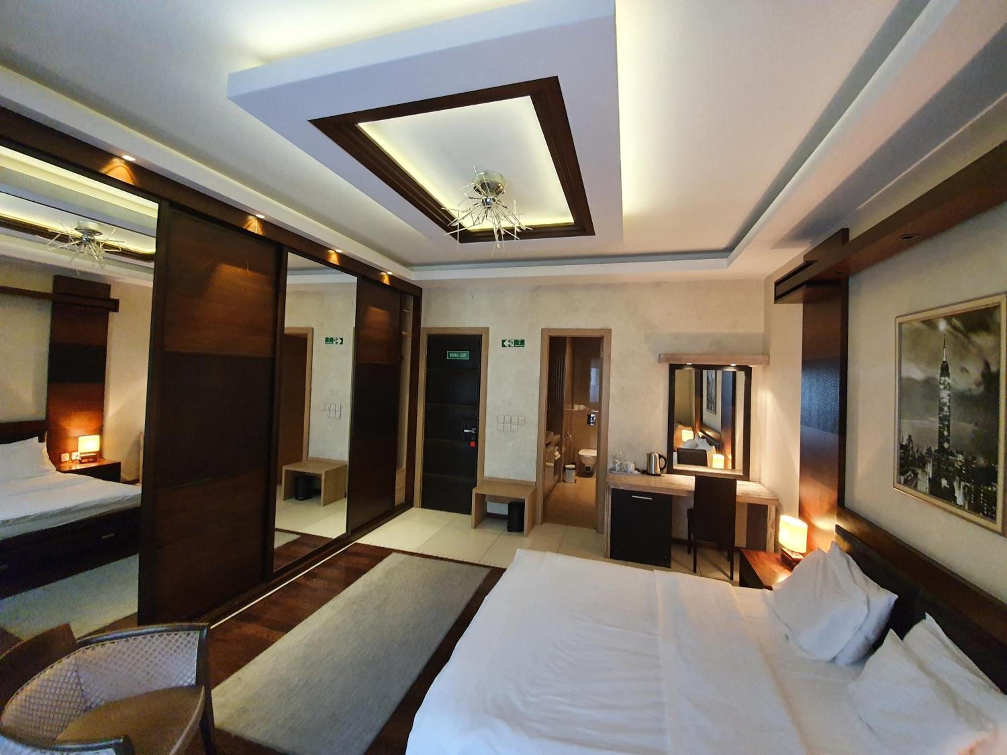 Privilege Suites By Central Park Bělehrad Exteriér fotografie